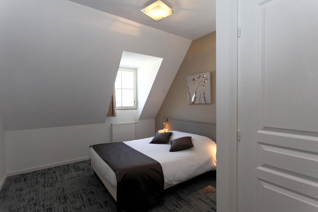 Standard Double Room,413573964:JPEG